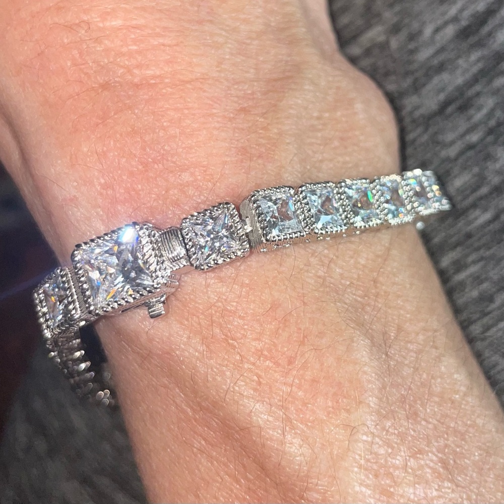 Judith Ripka .925 silver princess cut bracelet - Picture 3 of 5